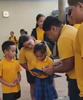 samoan unit students helping students.jpg